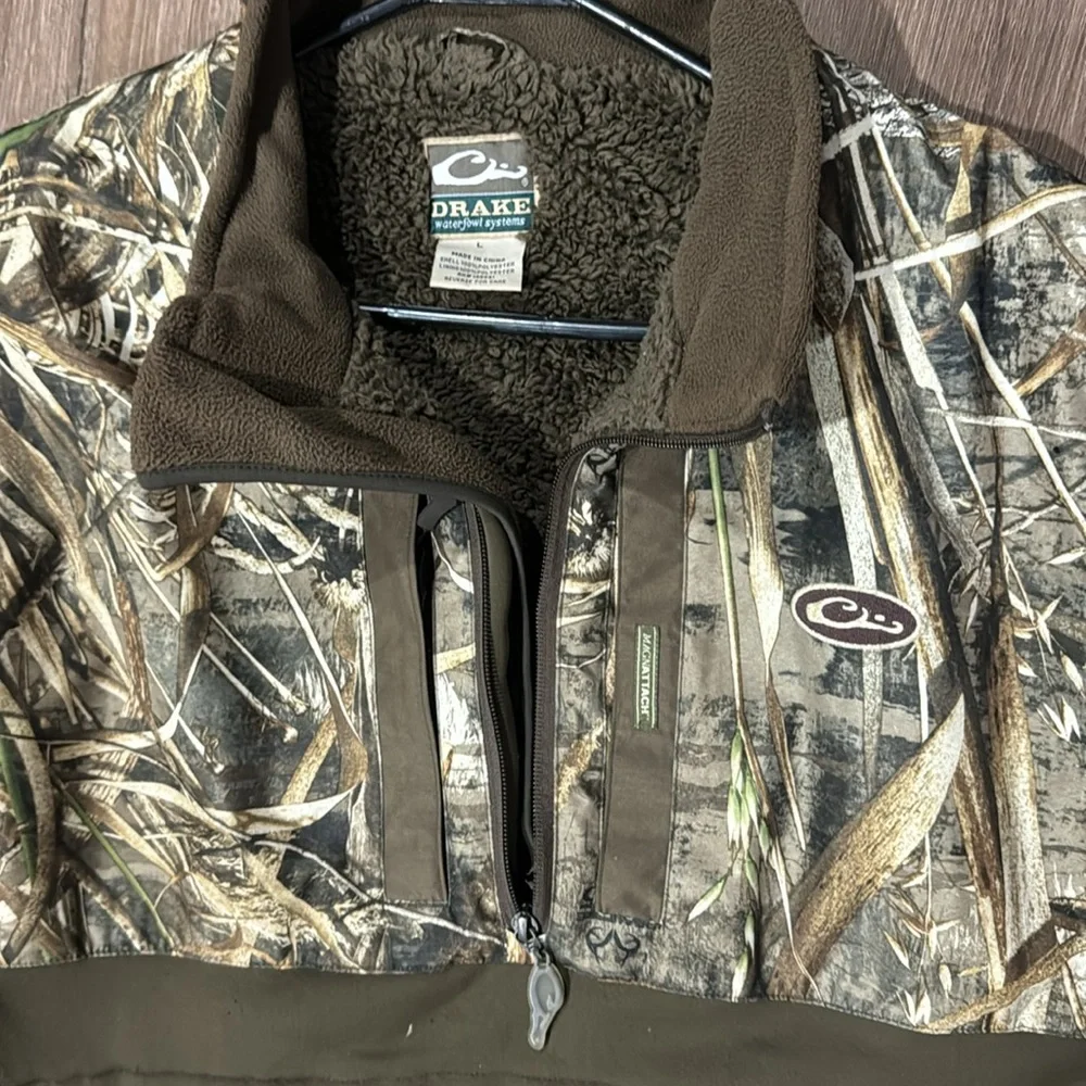 Drake LST Eqwader 1/4 zip - Picture 2 of 3